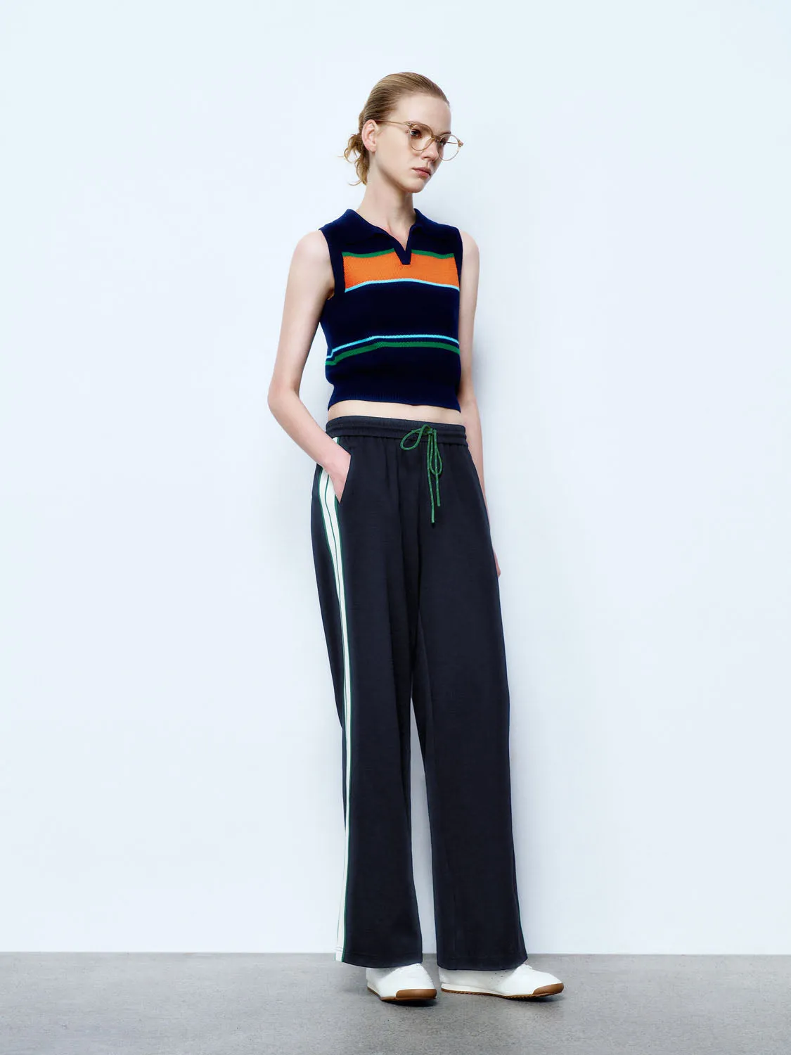 Wide-Leg Pants sold by Urban Revivo product image thumbnail 4