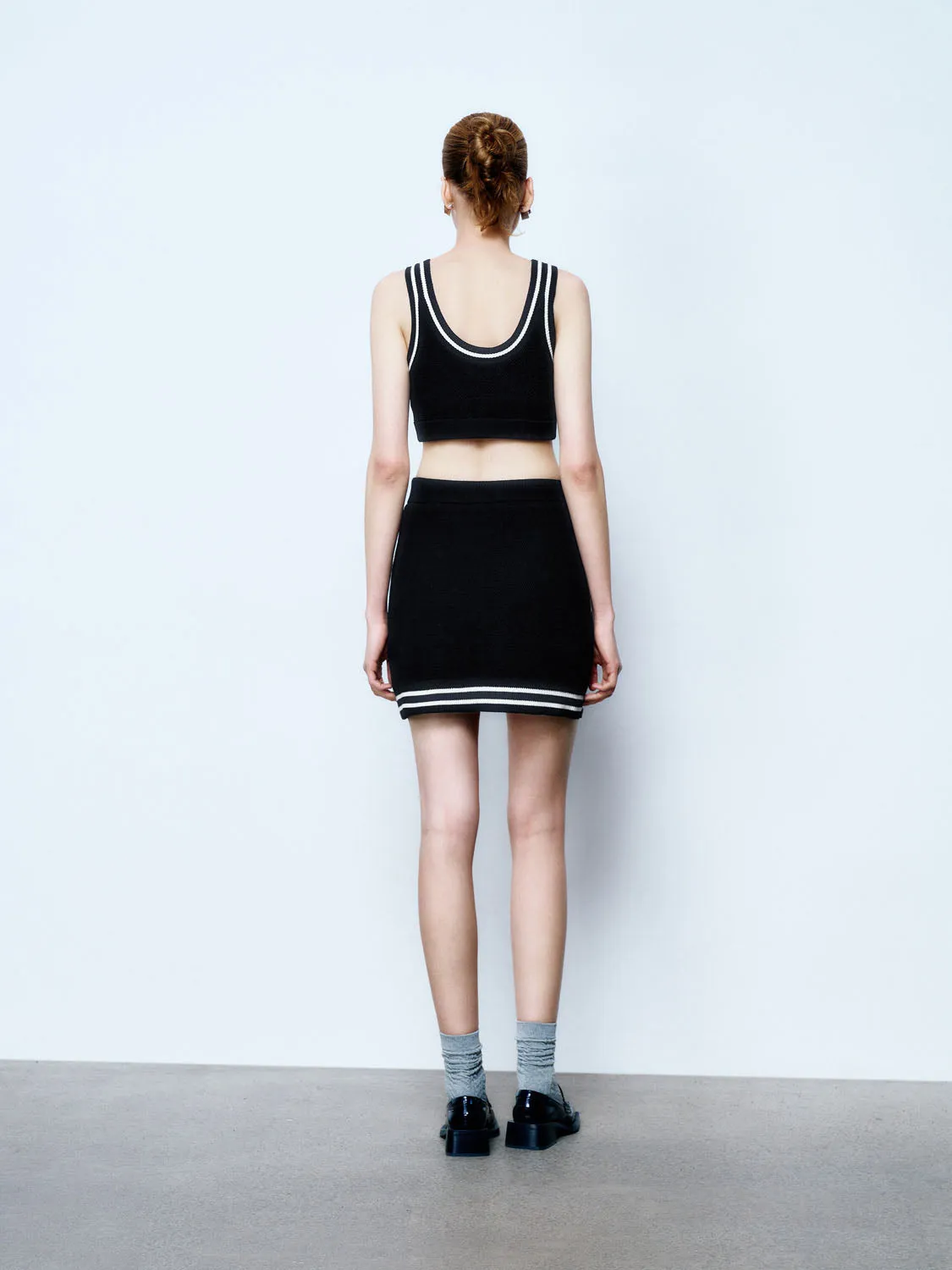 Knitted Cropped Vests sold by Urban Revivo product image thumbnail 4