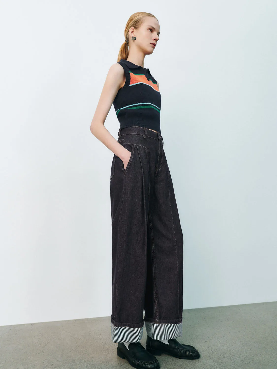 Color Block Knitted Sleeveless T-Shirts sold by Urban Revivo product image thumbnail 4