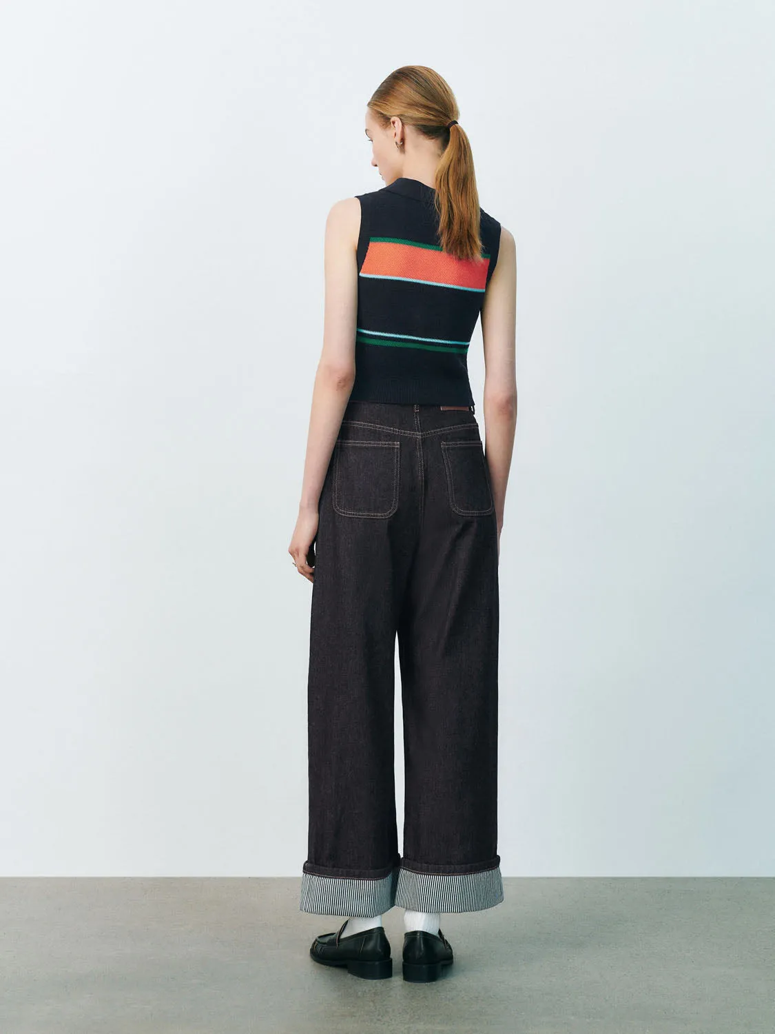 Color Block Knitted Sleeveless T-Shirts sold by Urban Revivo product image thumbnail 2