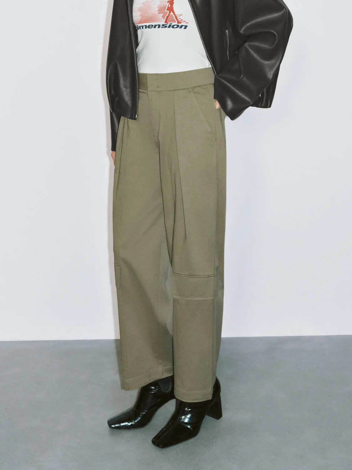 Carrot Fit Pants sold by Urban Revivo product image thumbnail 3