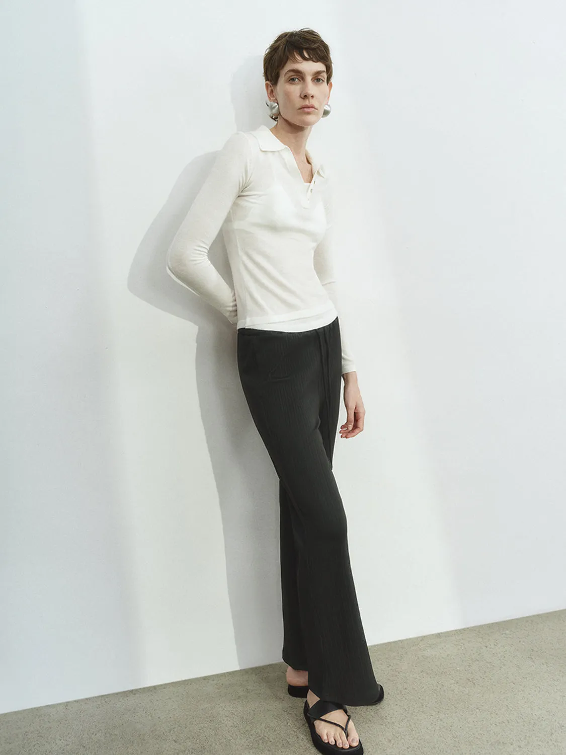 Flare Pants sold by Urban Revivo product image thumbnail 5
