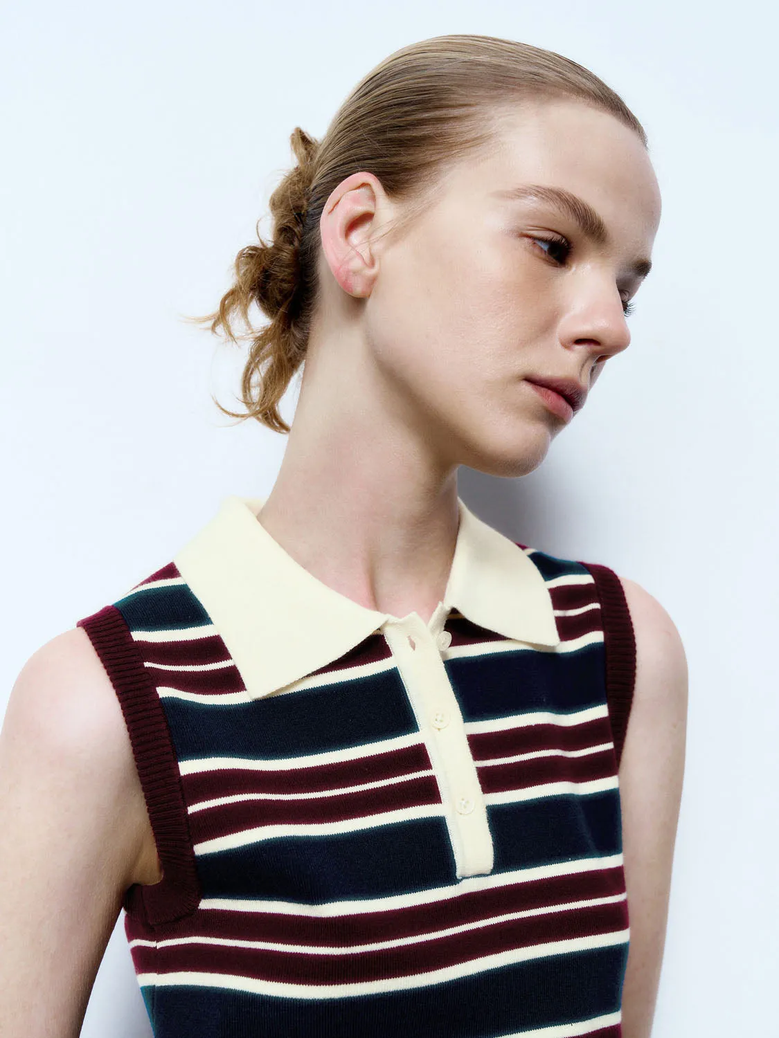 Sleeveless Striped Knitted T-Shirts sold by Urban Revivo product image thumbnail 5