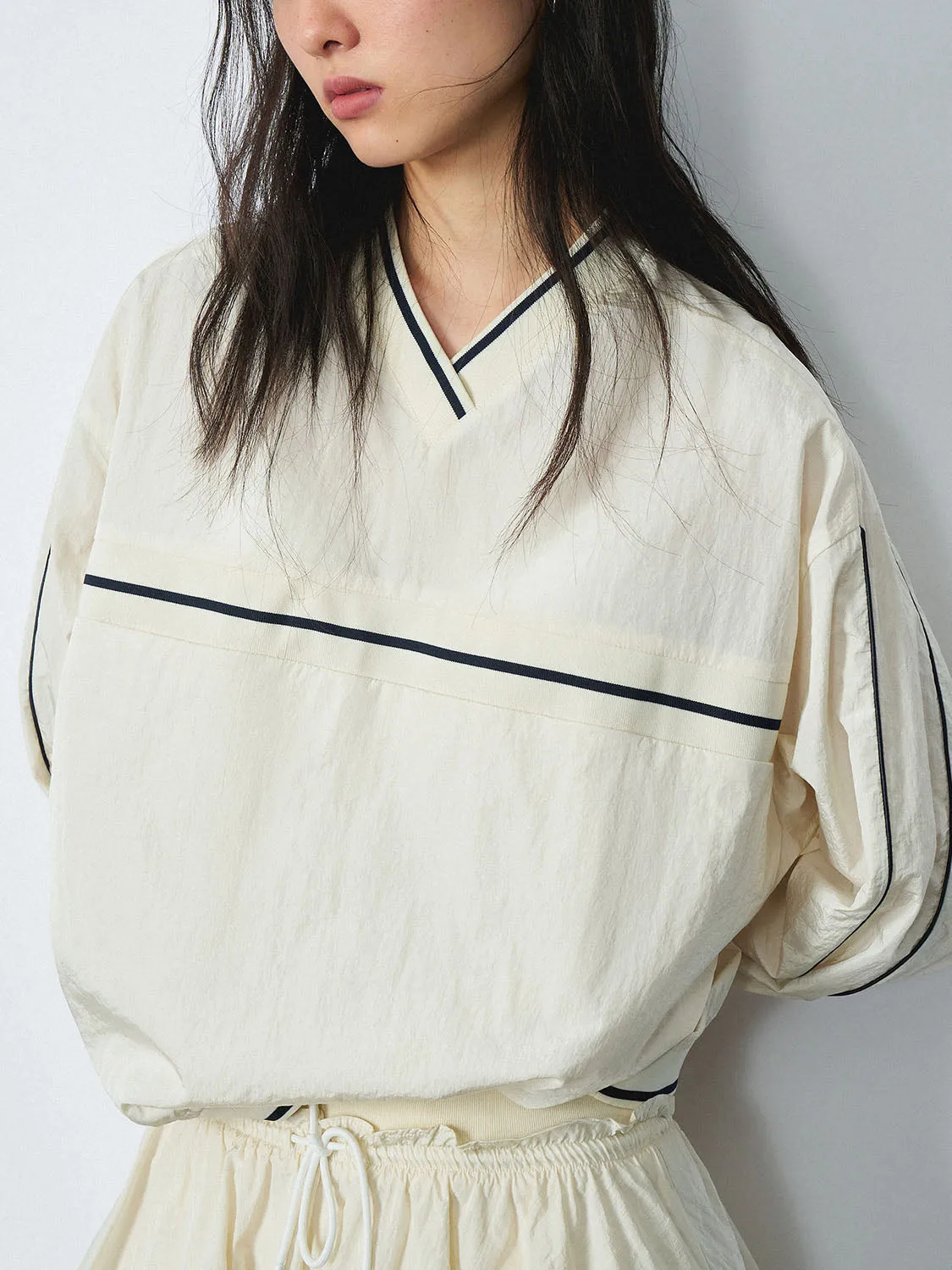 V-Neck Overhead Shirts sold by Urban Revivo product image thumbnail 5