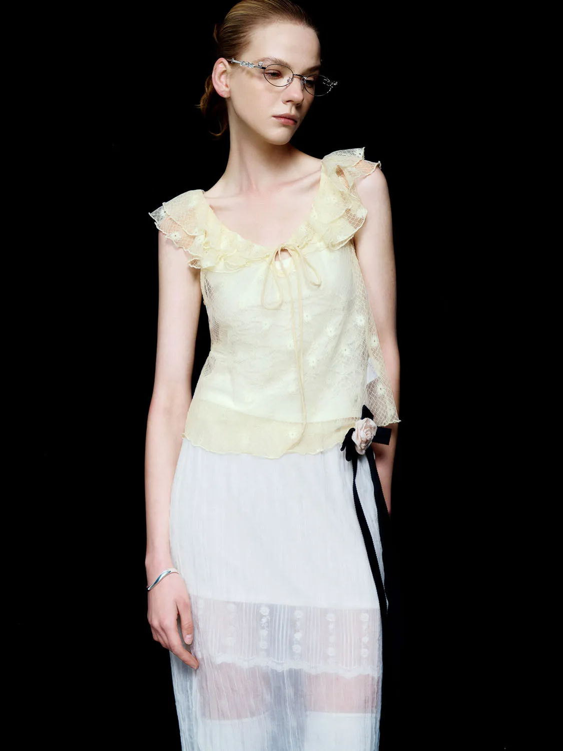 Ruffle Collar Tank Tops sold by Urban Revivo product image thumbnail 3