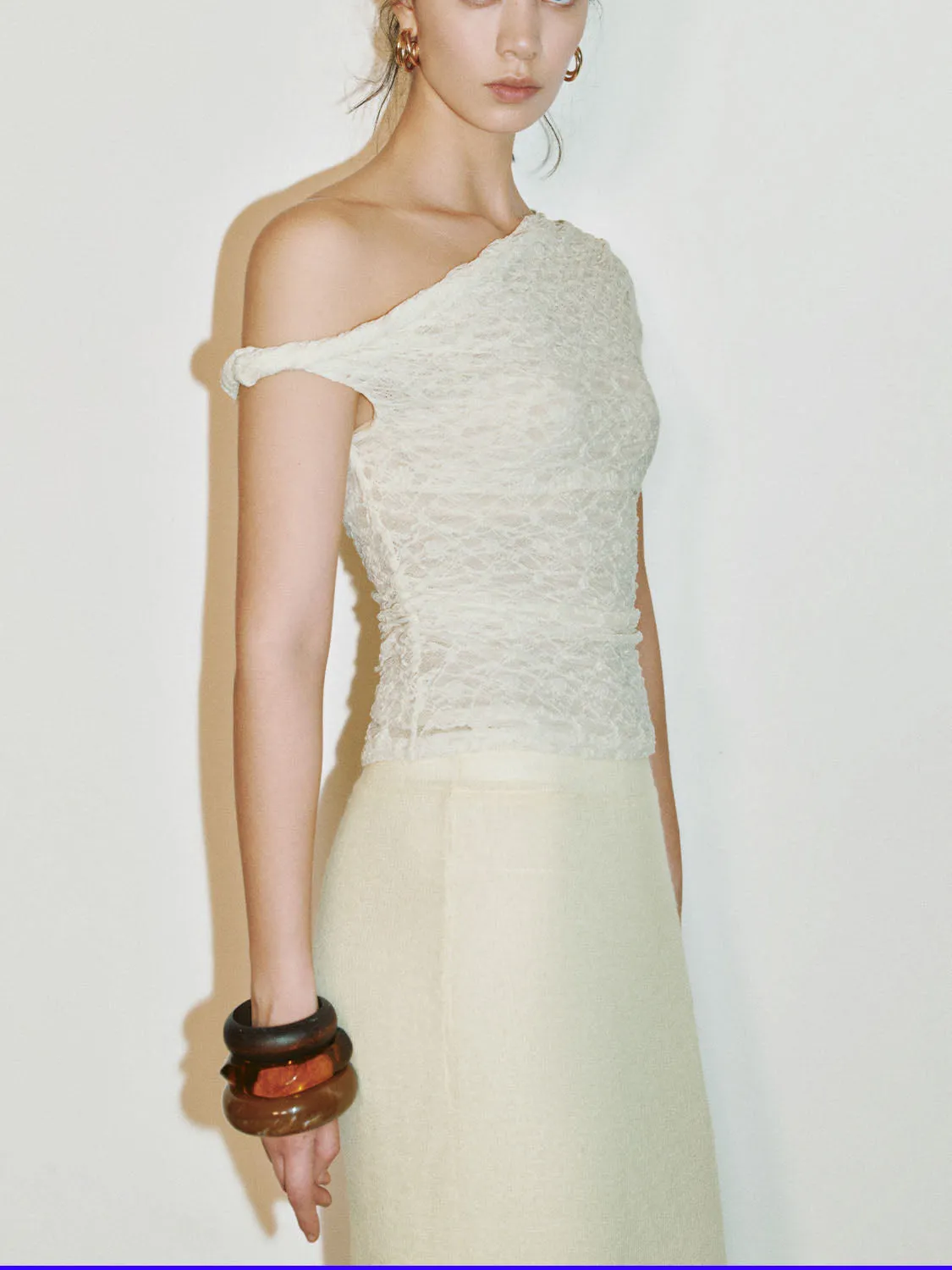 Skinny T-Shirts sold by Urban Revivo product image thumbnail 3