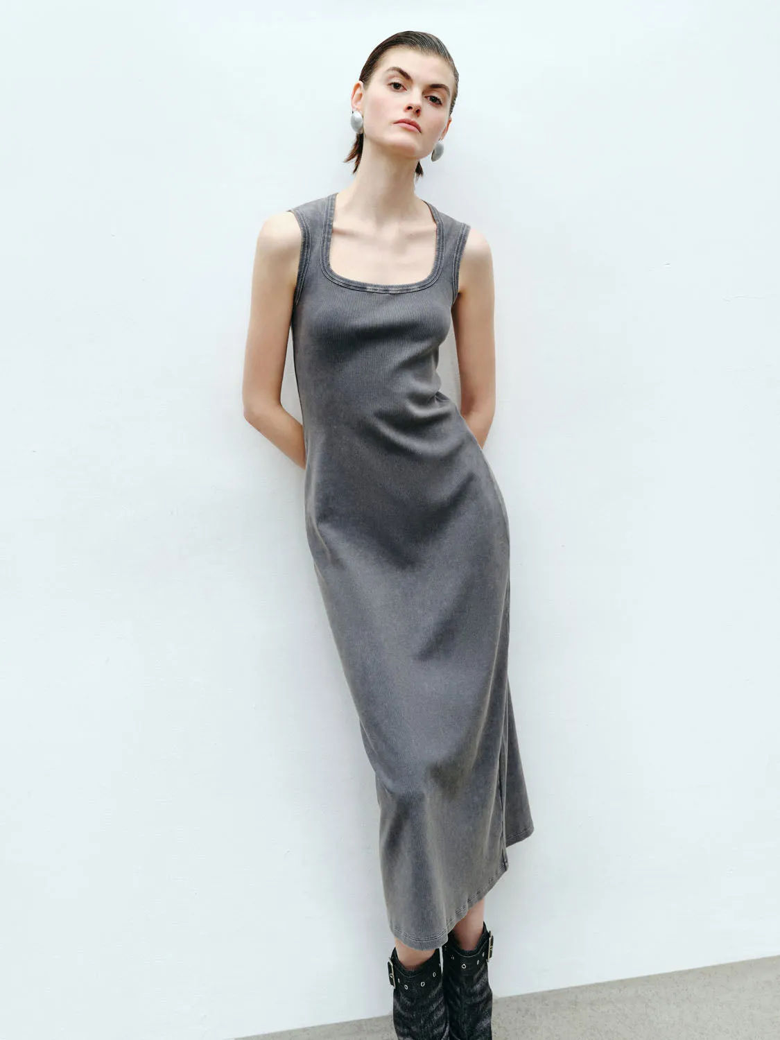 Sleeveless Skinny-Fit Dresses sold by Urban Revivo product image thumbnail 4