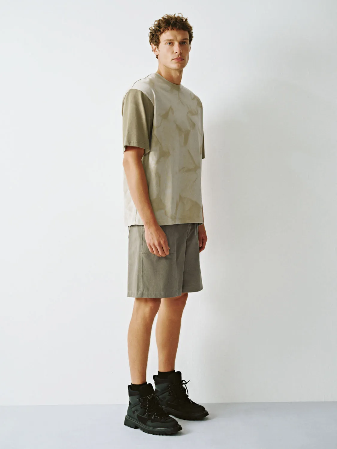 Short Sleeve T-Shirts sold by Urban Revivo product image thumbnail 4