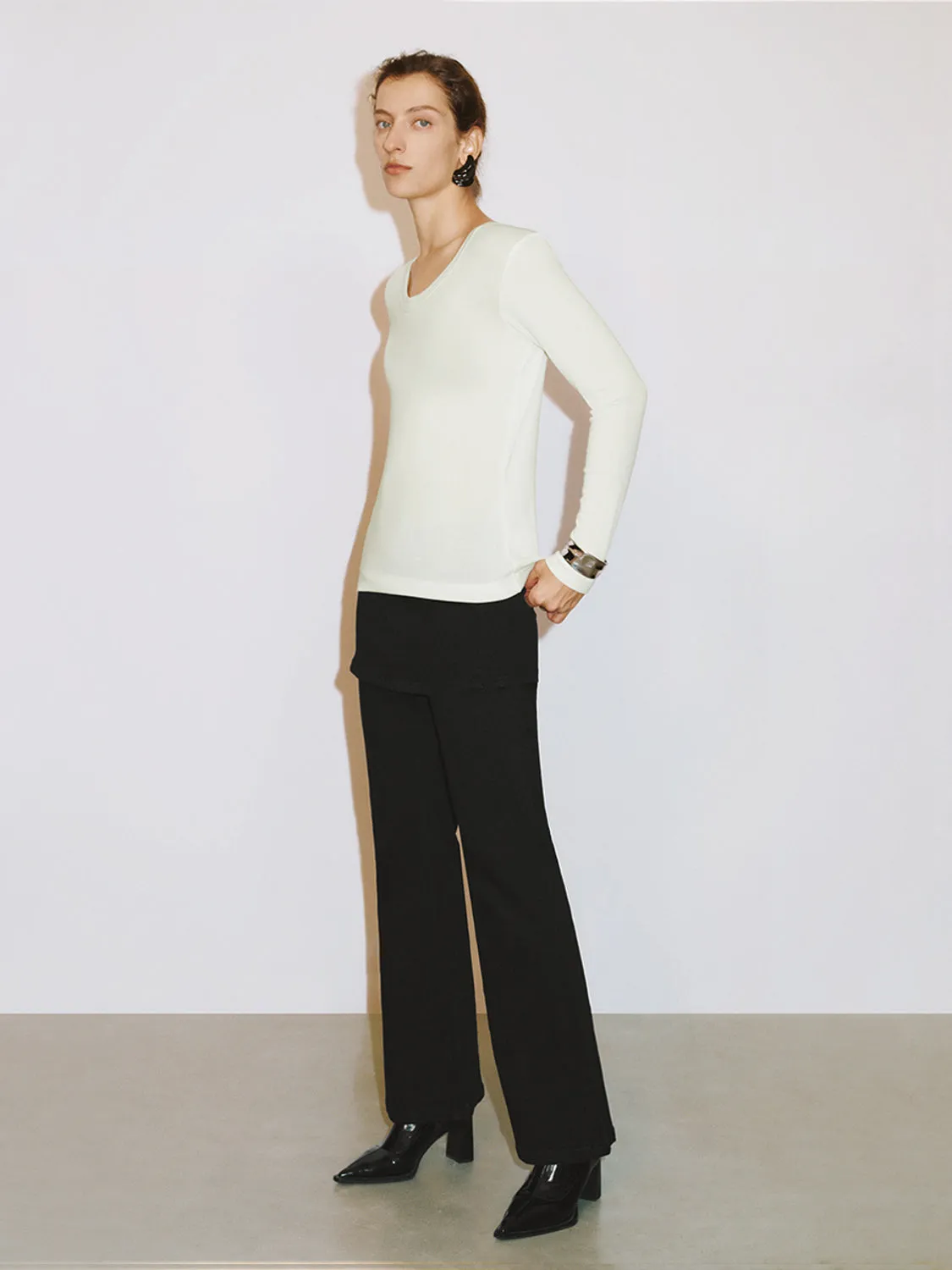 Regular Long Sleeve T-Shirts sold by Urban Revivo product image thumbnail 4