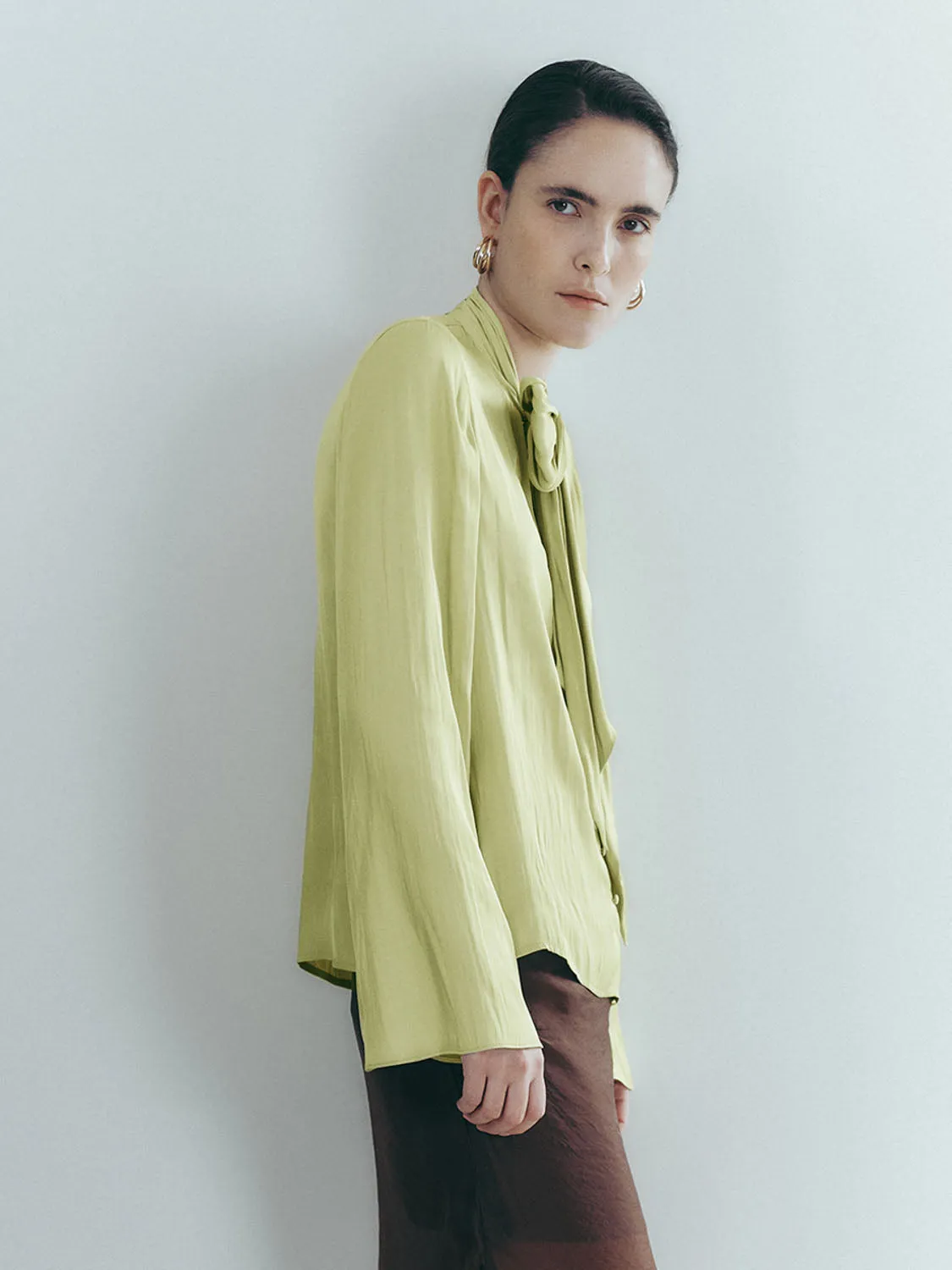 Bow Tie Front Overhead Shirt sold by Urban Revivo product image thumbnail 3