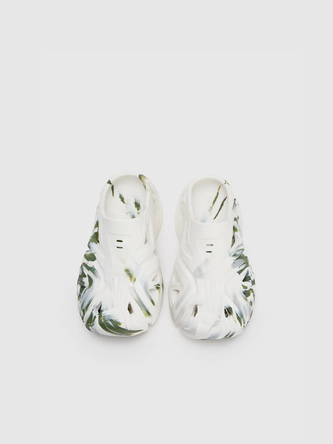 Slippers sold by Urban Revivo product image thumbnail 3