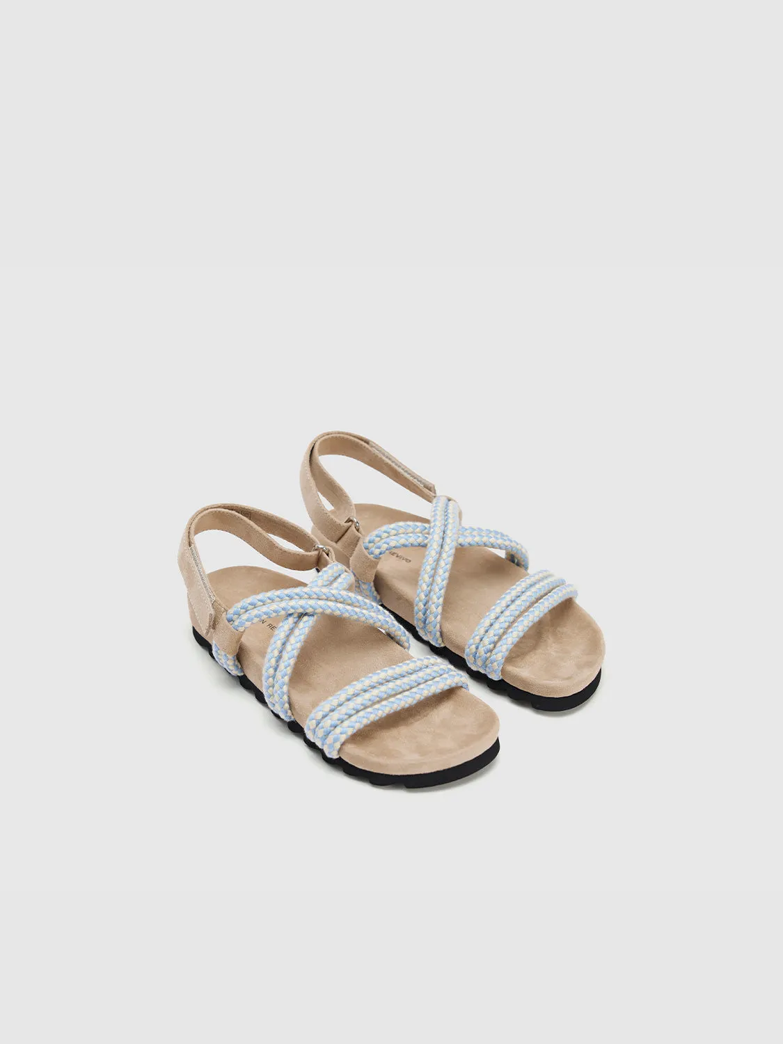 Sandals sold by Urban Revivo