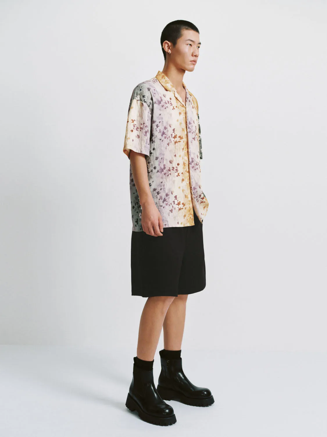 Short Sleeve Shirts sold by Urban Revivo product image thumbnail 3