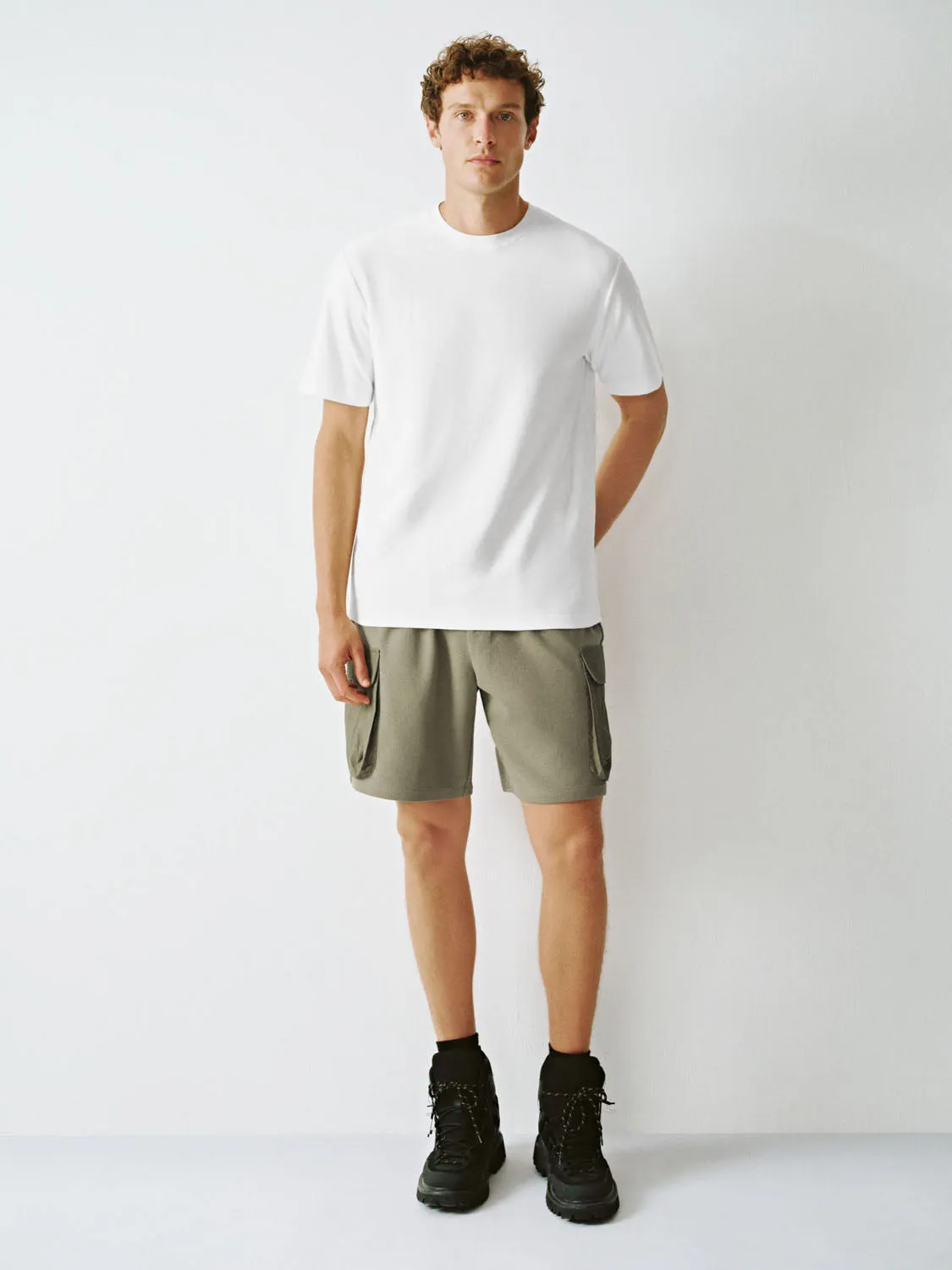 Leisure Shorts sold by Urban Revivo product image thumbnail 5