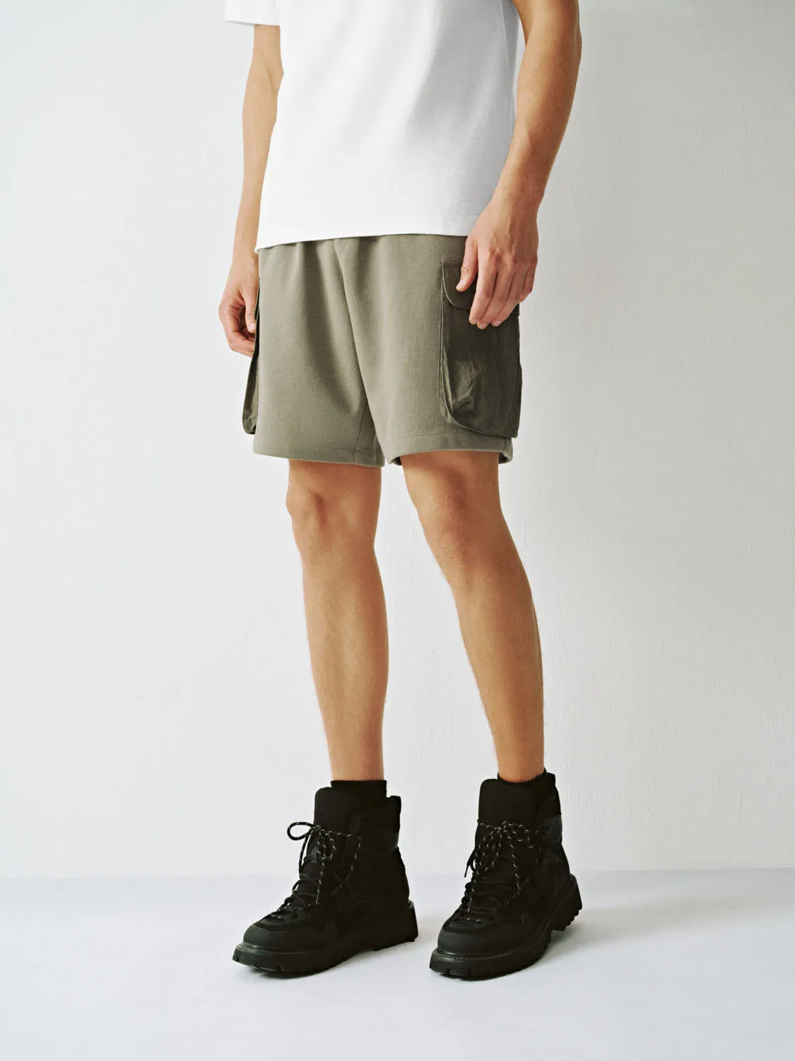 Leisure Shorts sold by Urban Revivo product image thumbnail 3