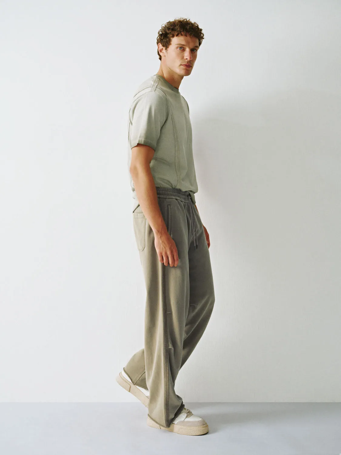 Ruched Wide-Leg Pants sold by Urban Revivo product image thumbnail 5
