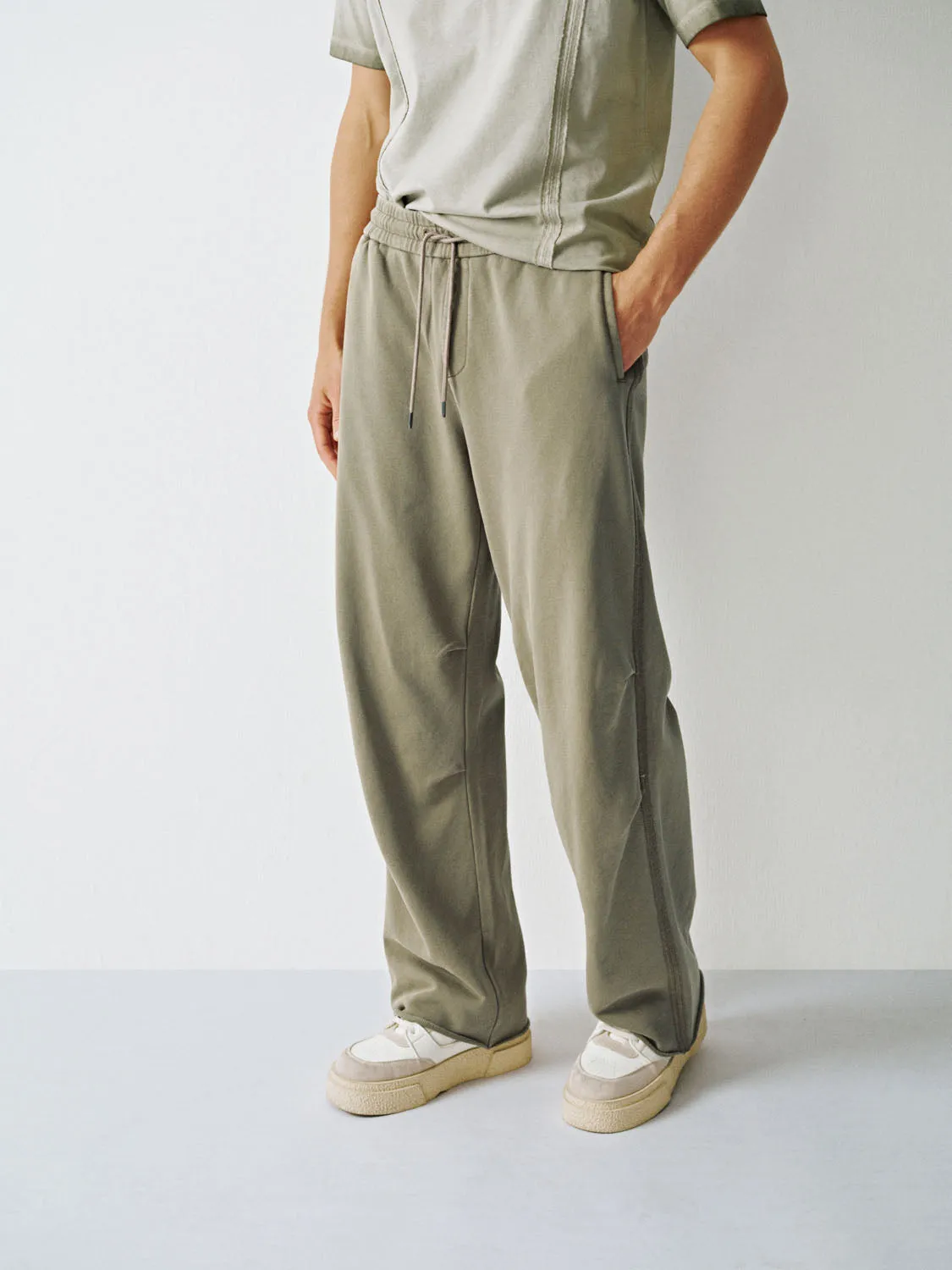 Ruched Wide-Leg Pants sold by Urban Revivo product image thumbnail 3