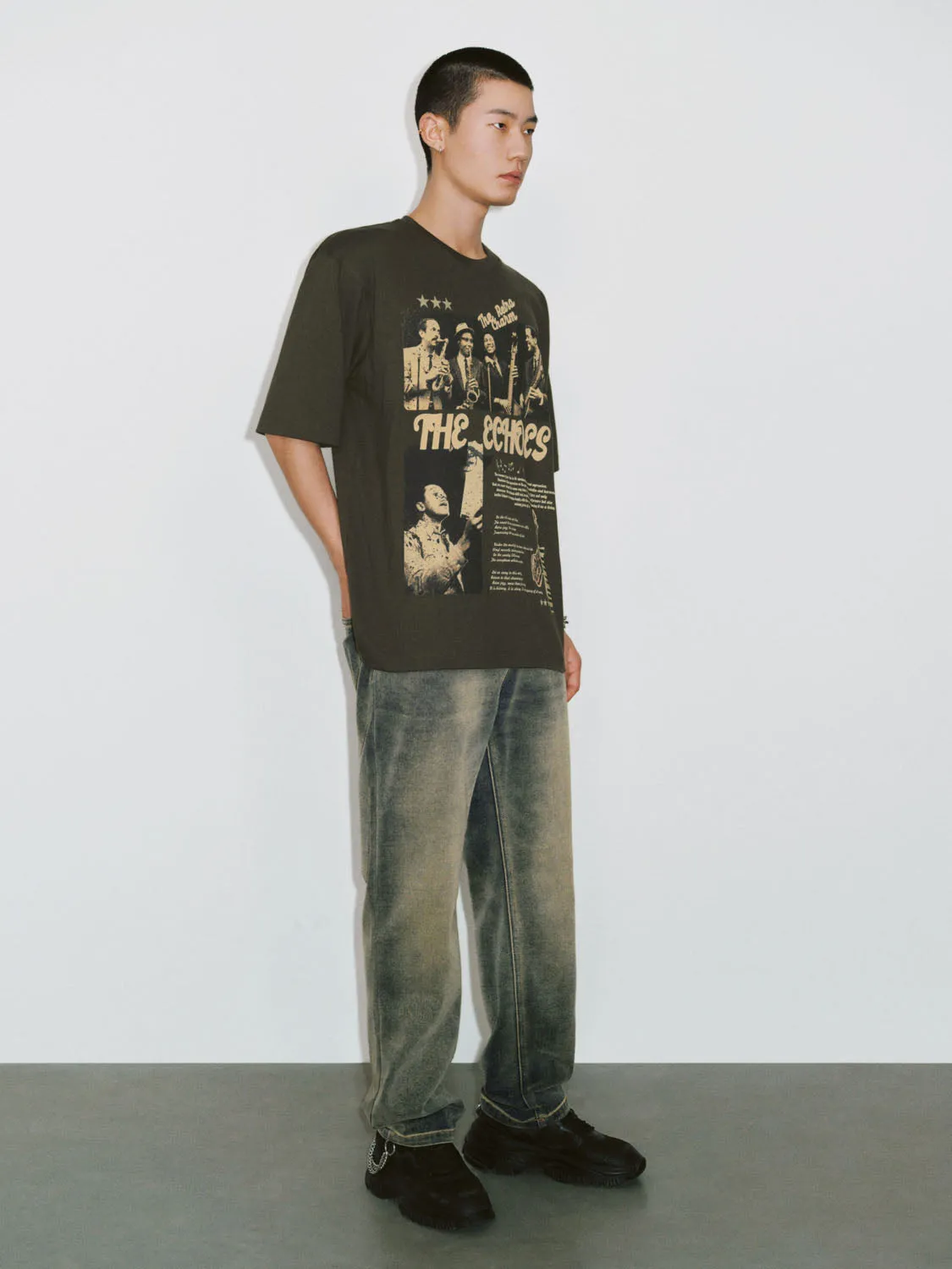 Printed T-Shirts sold by Urban Revivo product image thumbnail 4