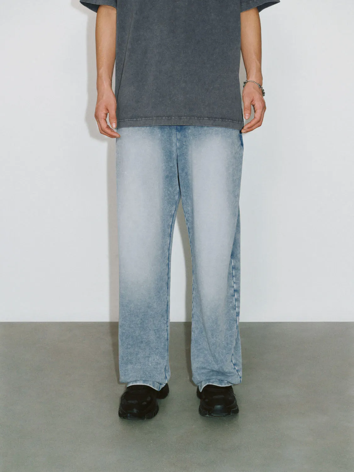 Straight Pants sold by Urban Revivo product image thumbnail 2