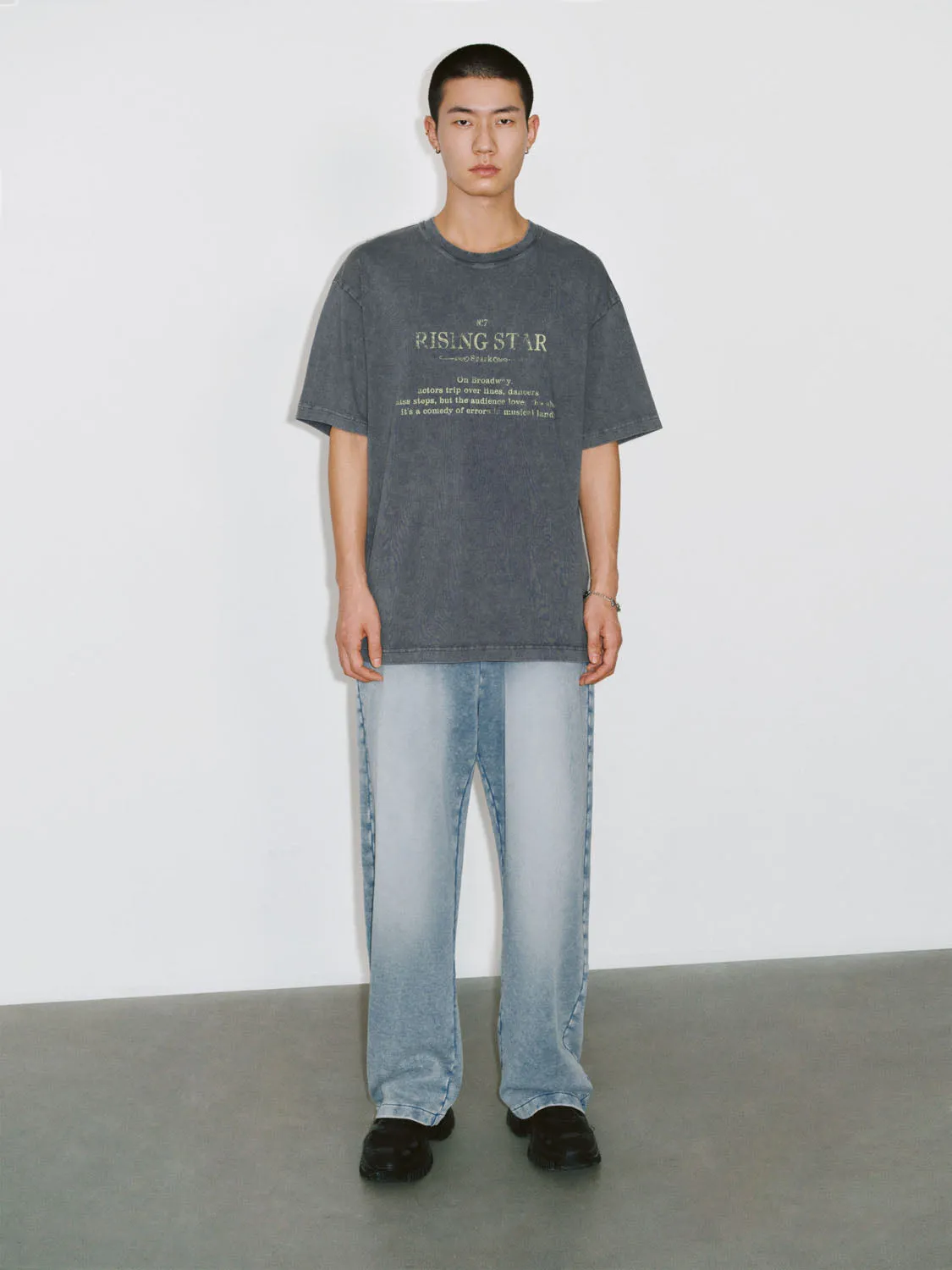 Straight Pants sold by Urban Revivo product image thumbnail 5