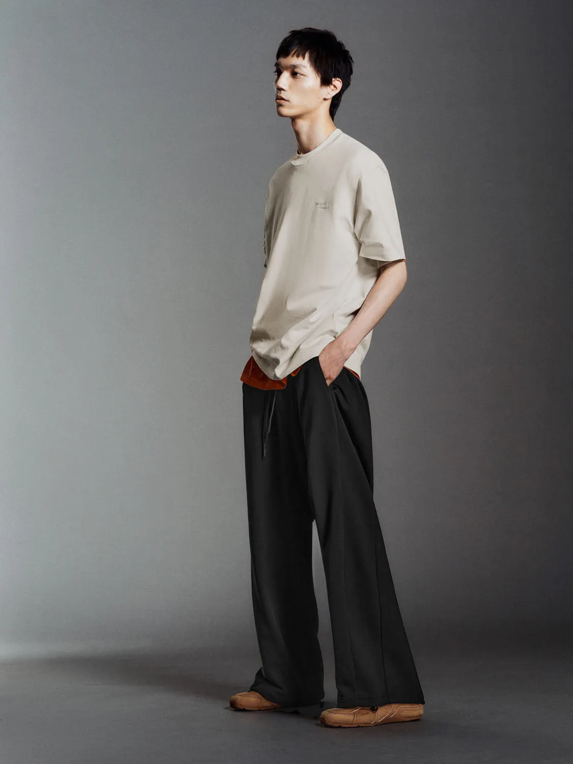 Short Sleeve T-Shirts sold by Urban Revivo product image thumbnail 4