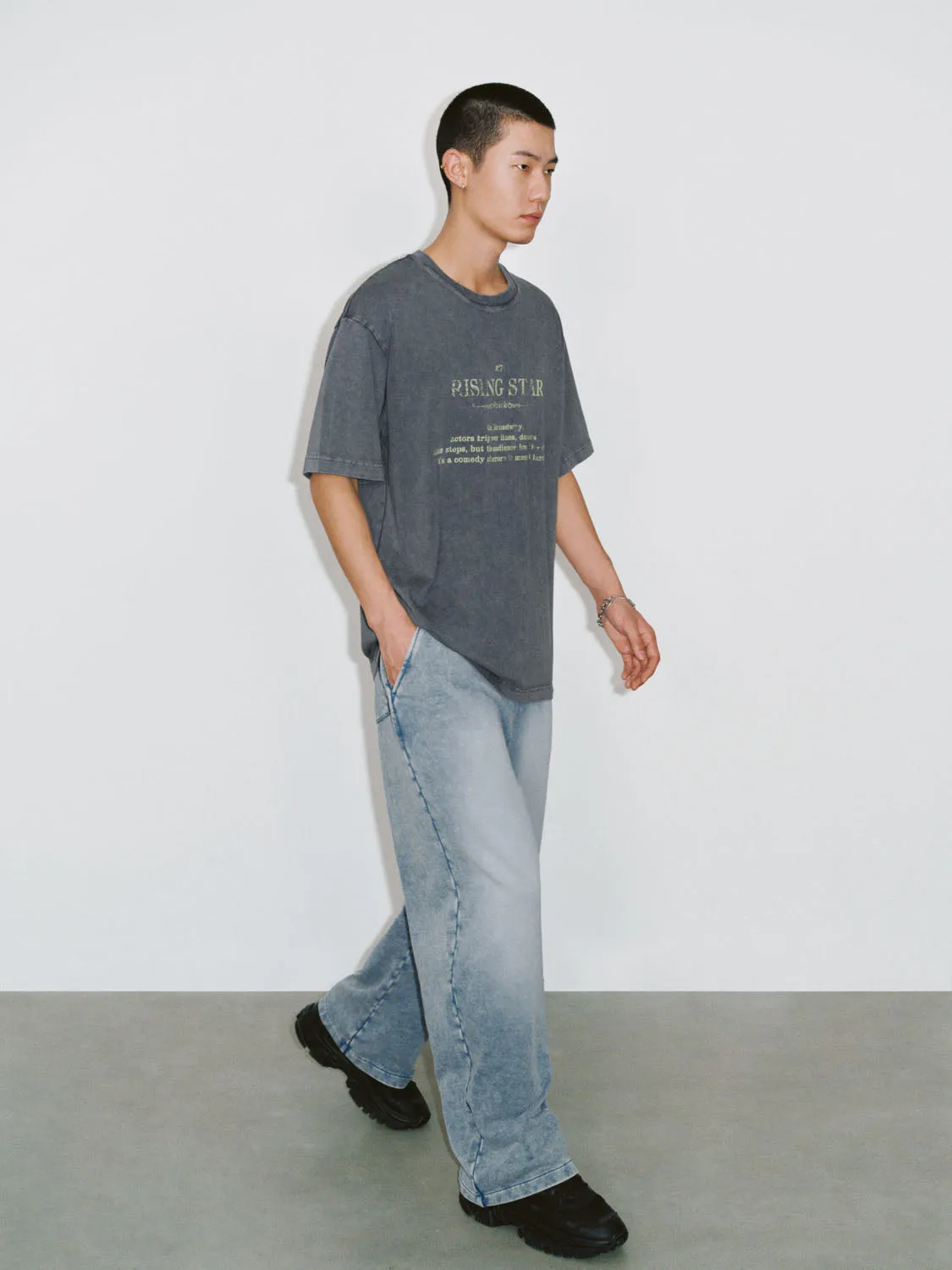 Short Sleeve T-Shirts sold by Urban Revivo product image thumbnail 5