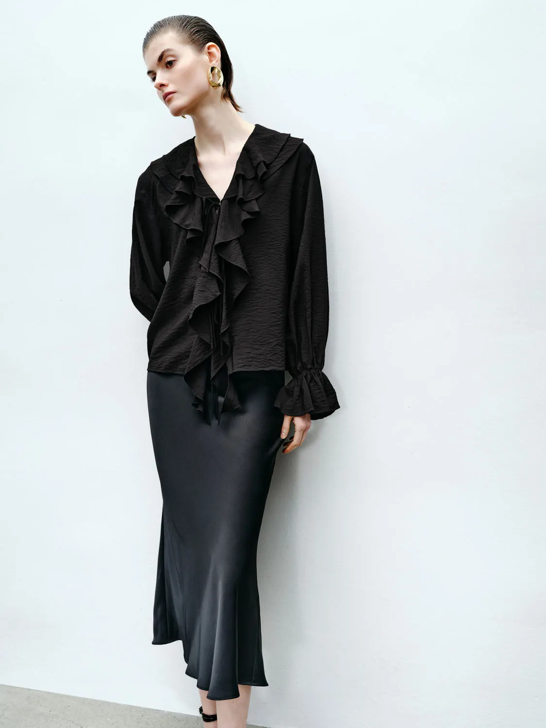 Shirts sold by Urban Revivo product image thumbnail 4