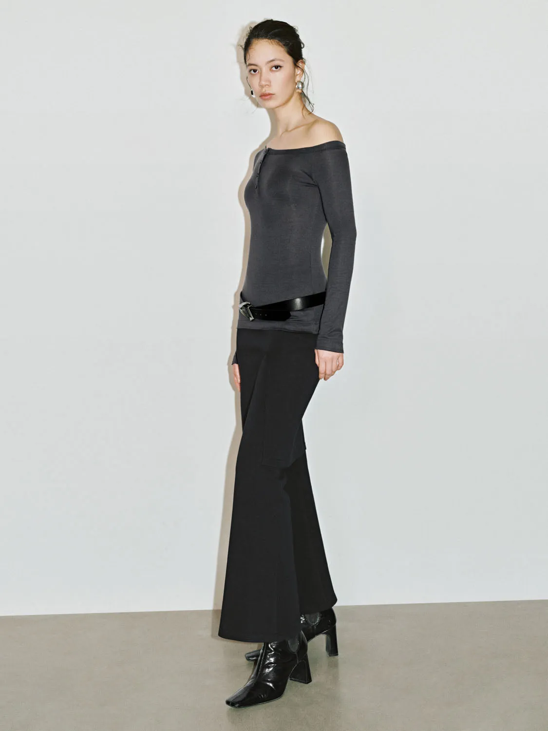 One Shoulder Skinny T-Shirts sold by Urban Revivo product image thumbnail 4