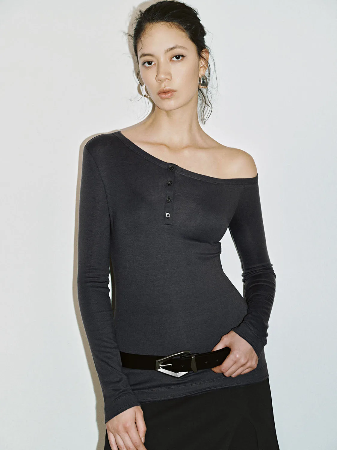 One Shoulder Skinny T-Shirts sold by Urban Revivo