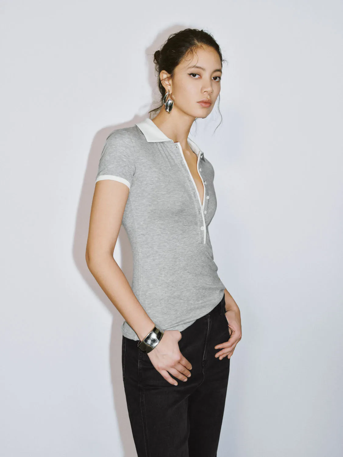 Skinny Button Half Placket T-Shirts sold by Urban Revivo product image thumbnail 2