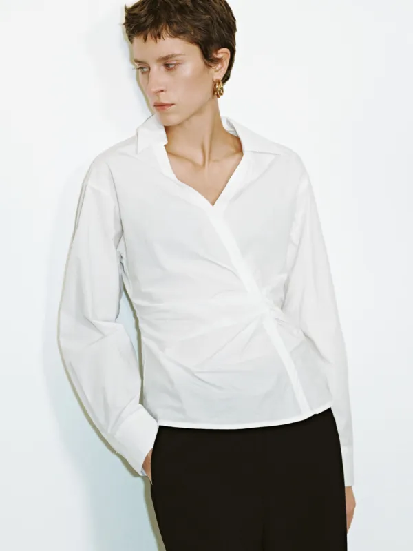 Overhead Shirt sold by Urban Revivo