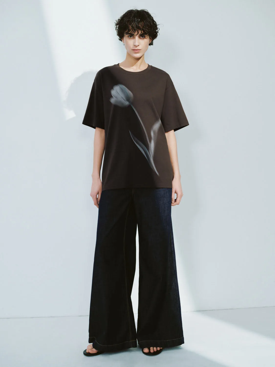 Loose Short Sleeve T-Shirts sold by Urban Revivo product image thumbnail 3