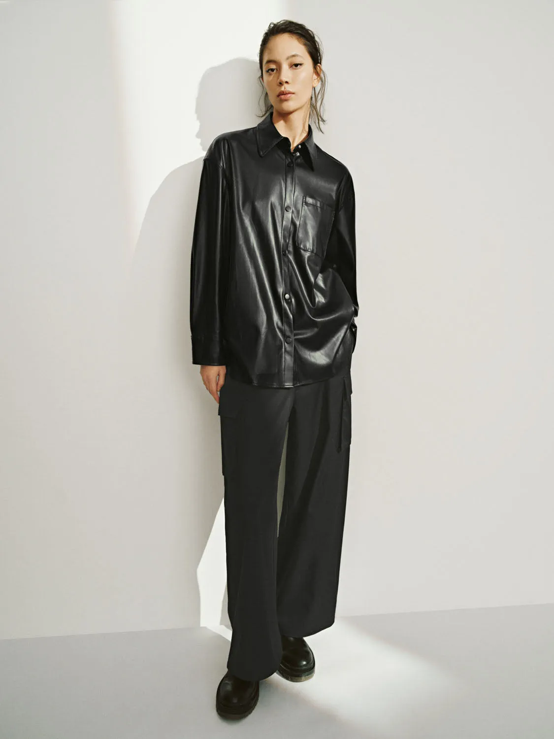 Carrot Fit Pants sold by Urban Revivo product image thumbnail 4