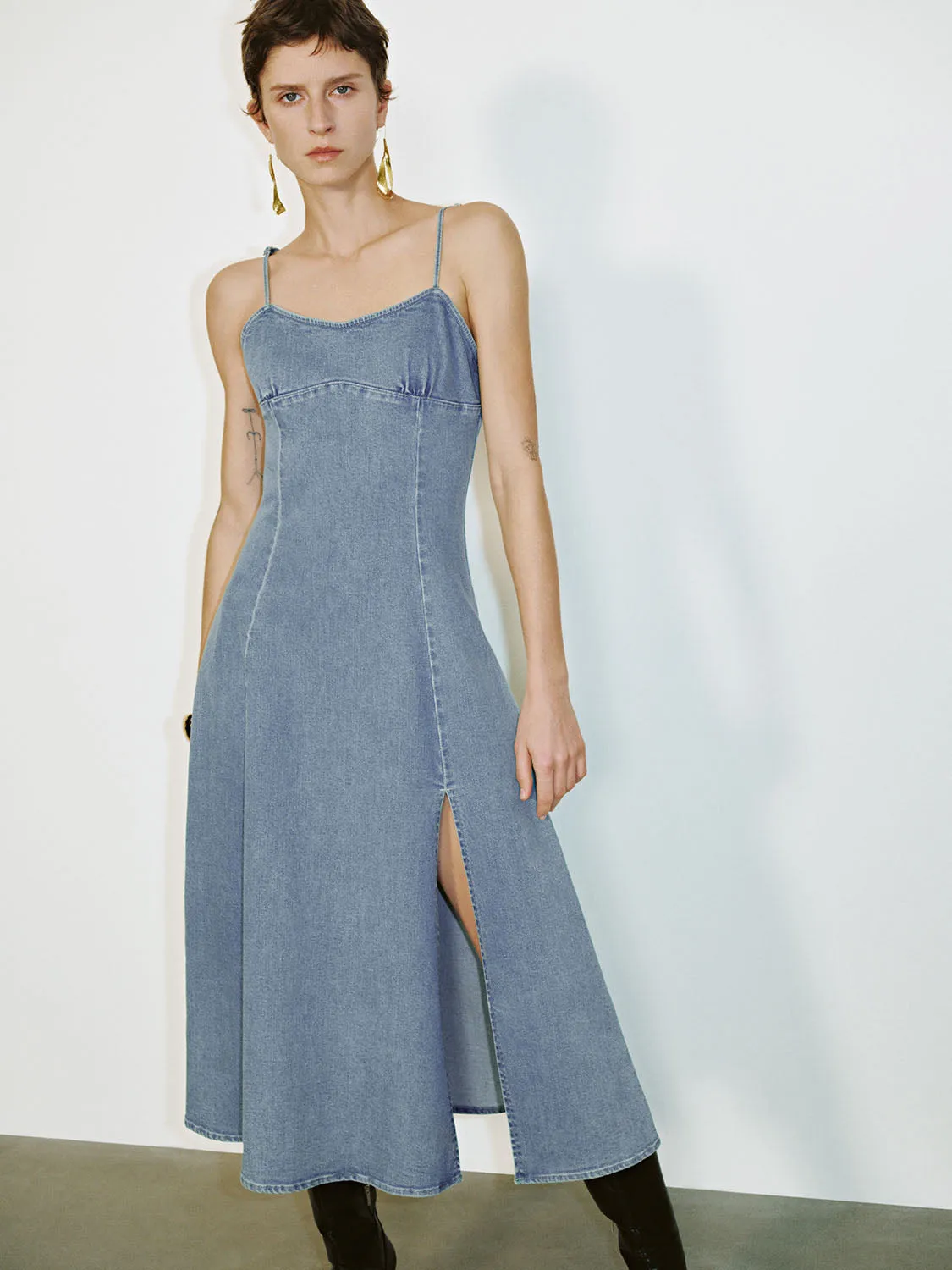 Cami Denim Dresses sold by Urban Revivo product image thumbnail 2