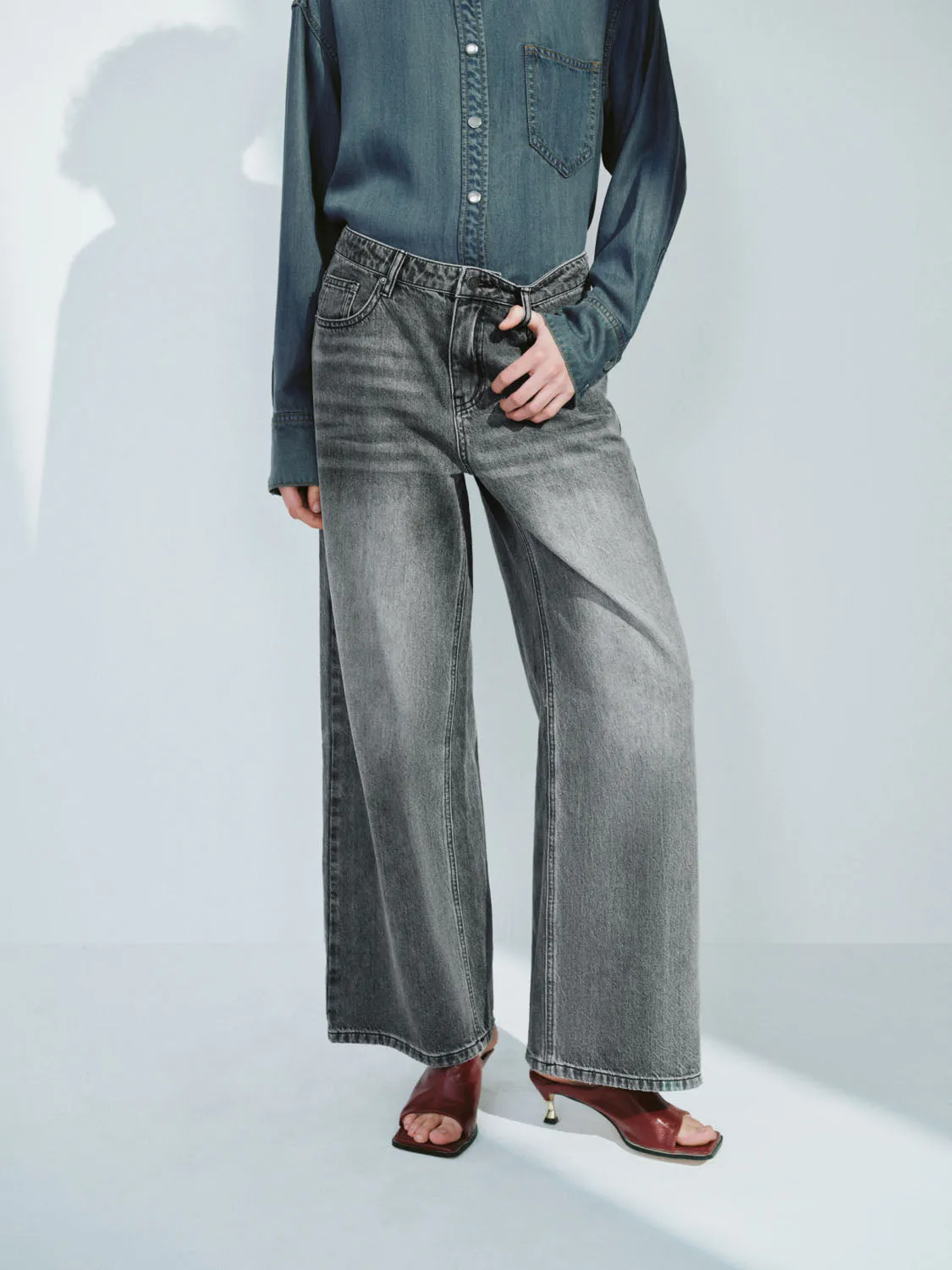 Denim Jeans sold by Urban Revivo product image thumbnail 2