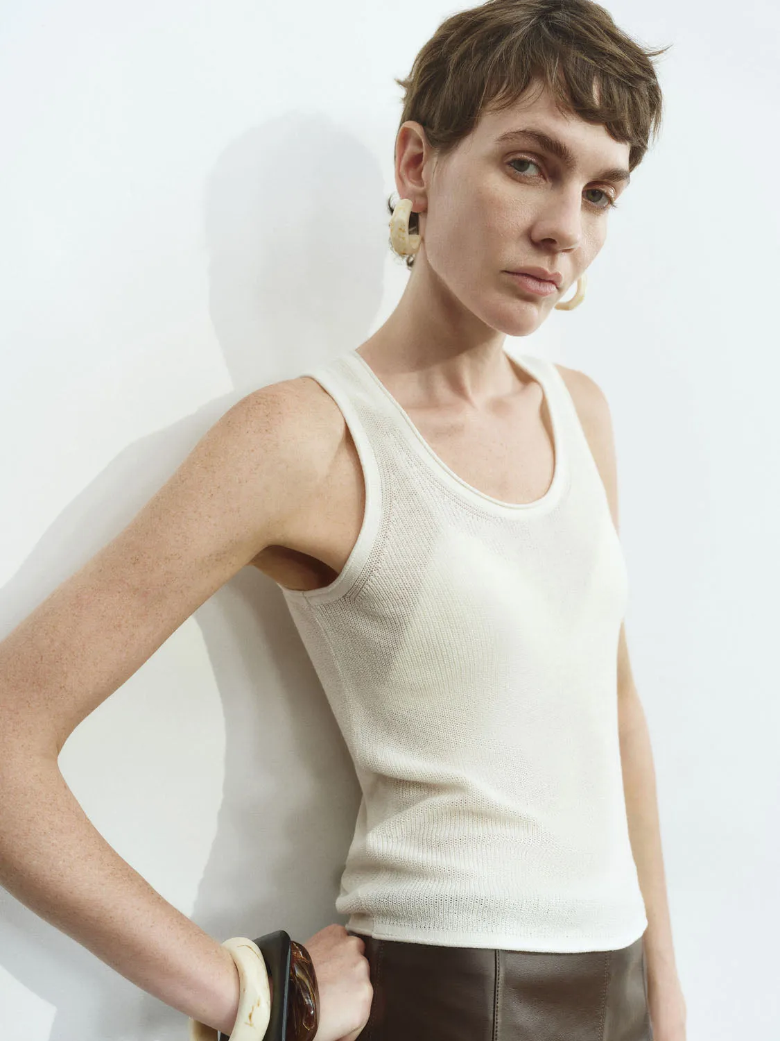Knitted Sleeveless T-Shirts sold by Urban Revivo product image thumbnail 5