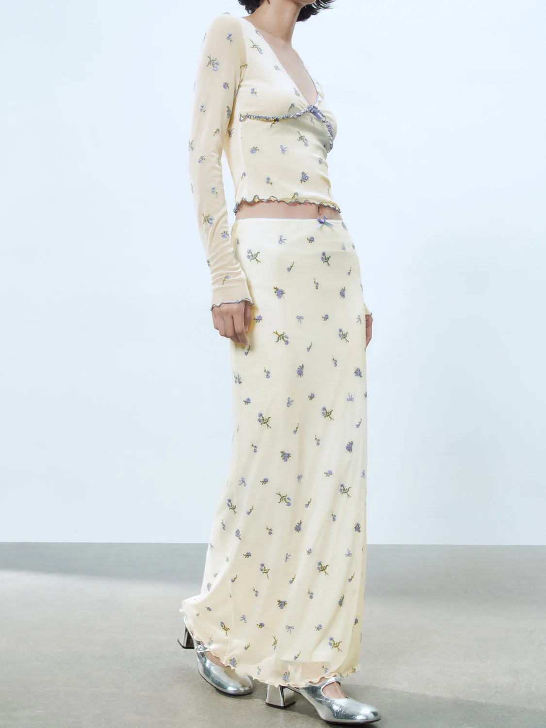 Skinny A-Line Skirts sold by Urban Revivo product image thumbnail 3