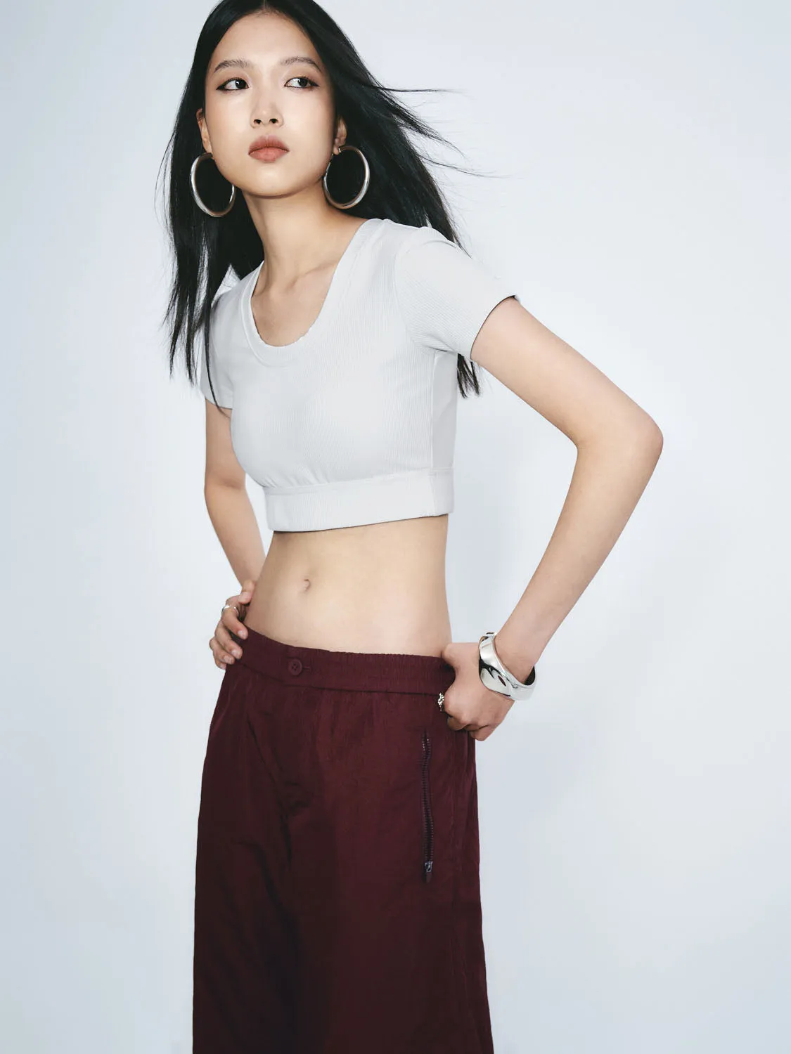 Cropped Skinny T-Shirts sold by Urban Revivo product image thumbnail 2