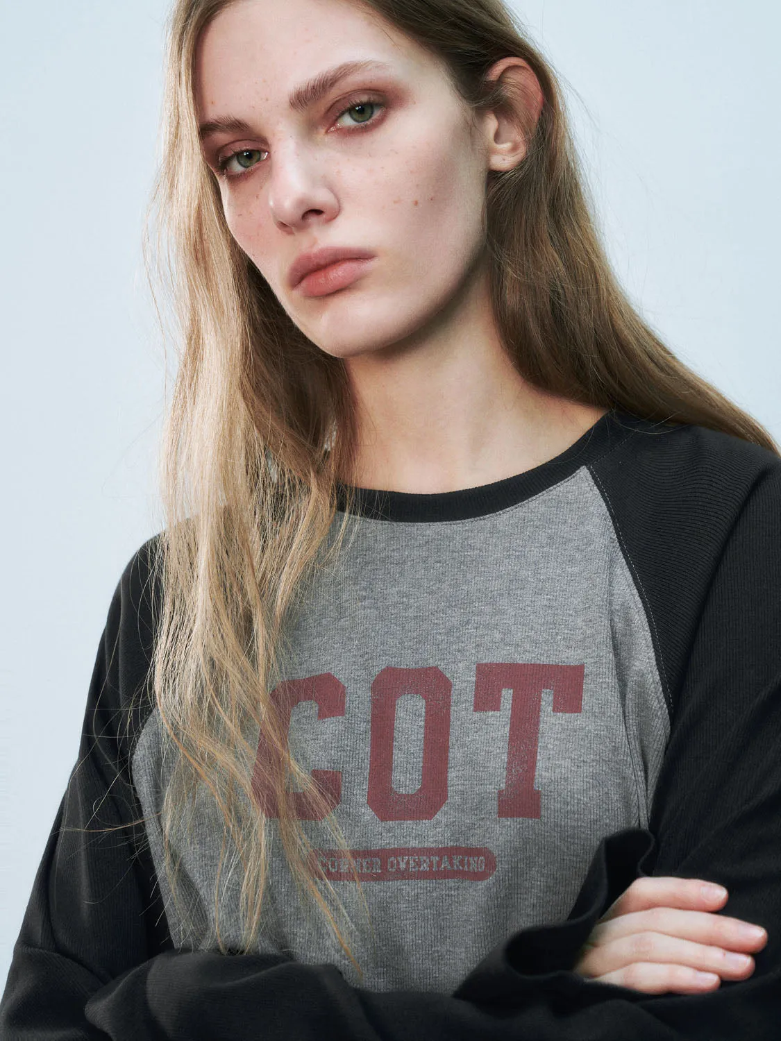 Loose Raglan Sleeve T-Shirts sold by Urban Revivo product image thumbnail 5