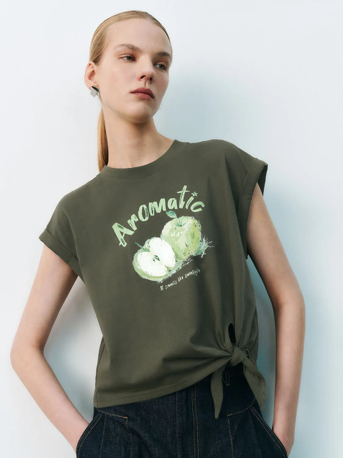 Loose T-Shirts sold by Urban Revivo product image thumbnail 2