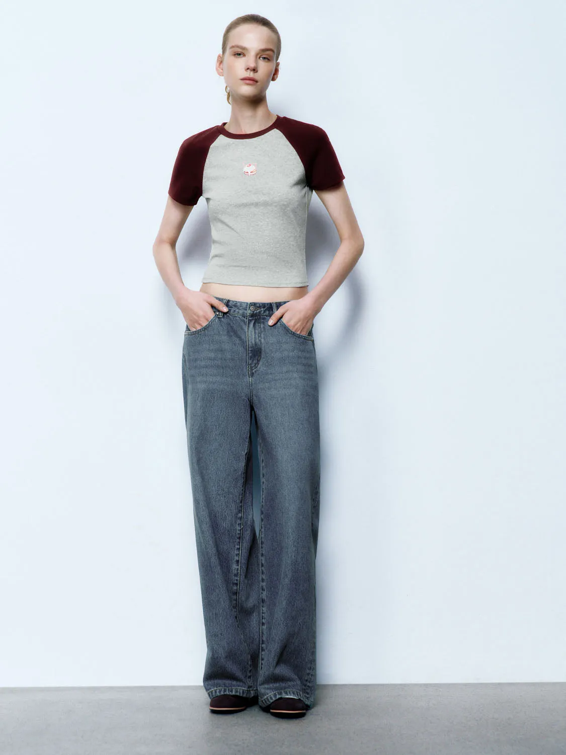 Skinny T-Shirts sold by Urban Revivo product image thumbnail 3