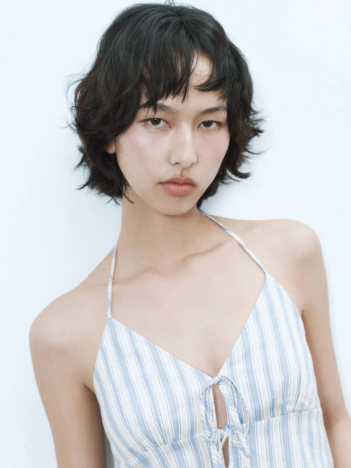 Striped Halter Neck Cami Tops sold by Urban Revivo product image thumbnail 5