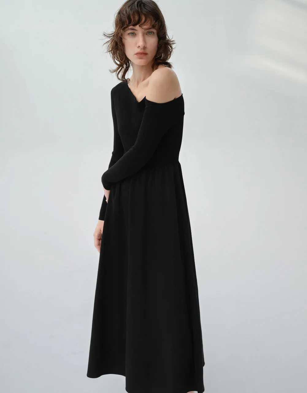 One Shoulder Knitted Dress sold by Urban Revivo product image thumbnail 3