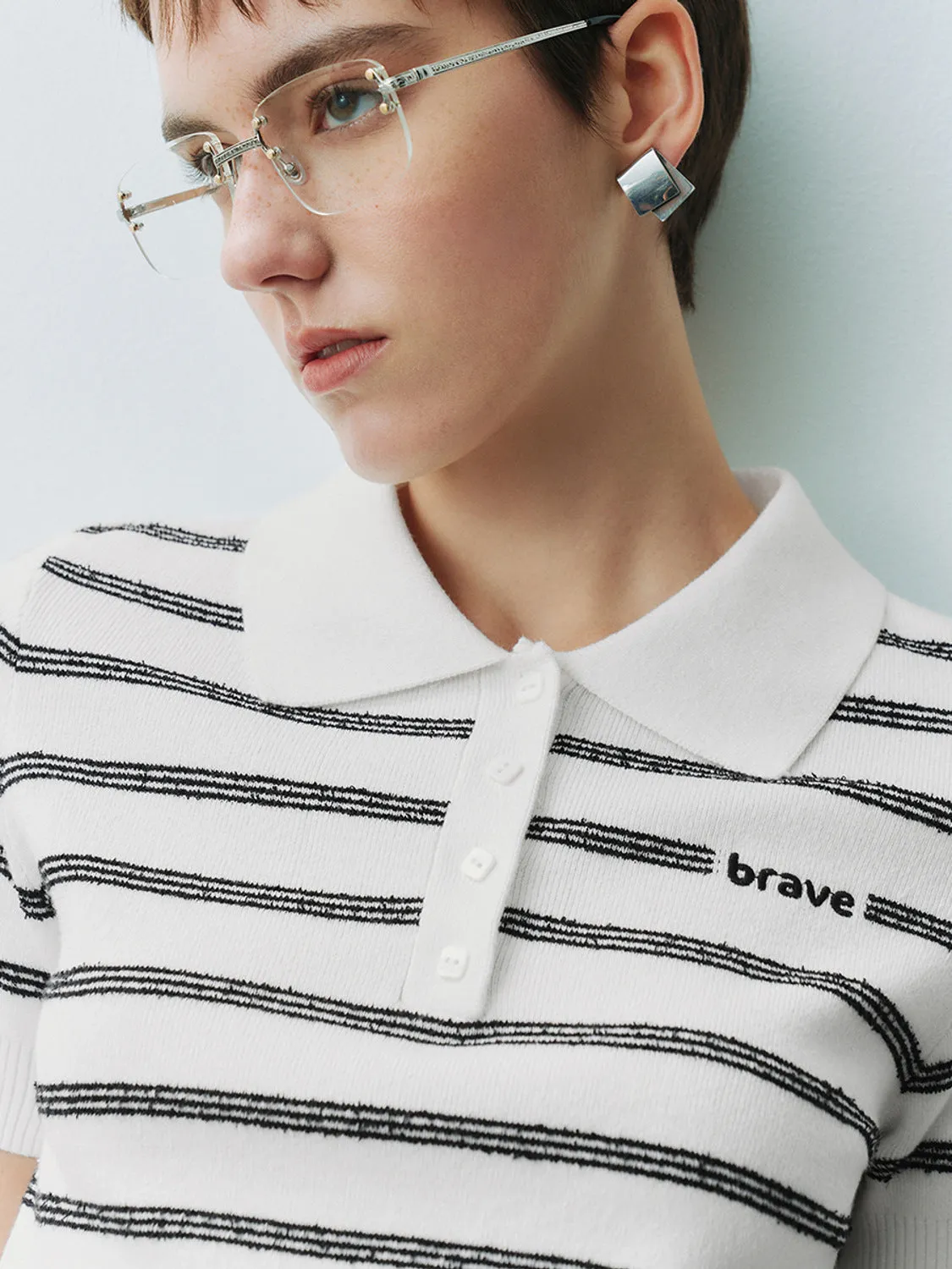 Striped Cropped Knitted T-Shirts sold by Urban Revivo product image thumbnail 3