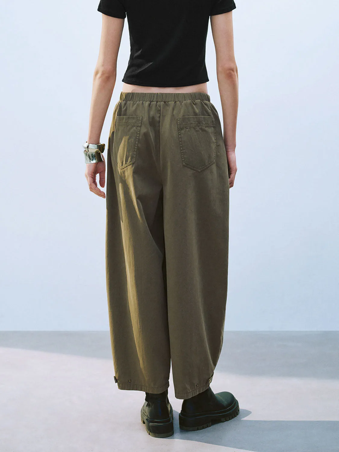 Oversized Carrot Fit Pants sold by Urban Revivo product image thumbnail 2