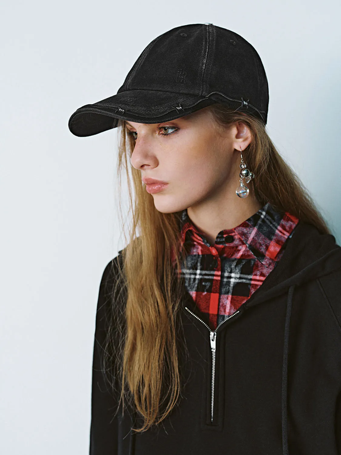 Loose Sweatshirts sold by Urban Revivo product image thumbnail 3