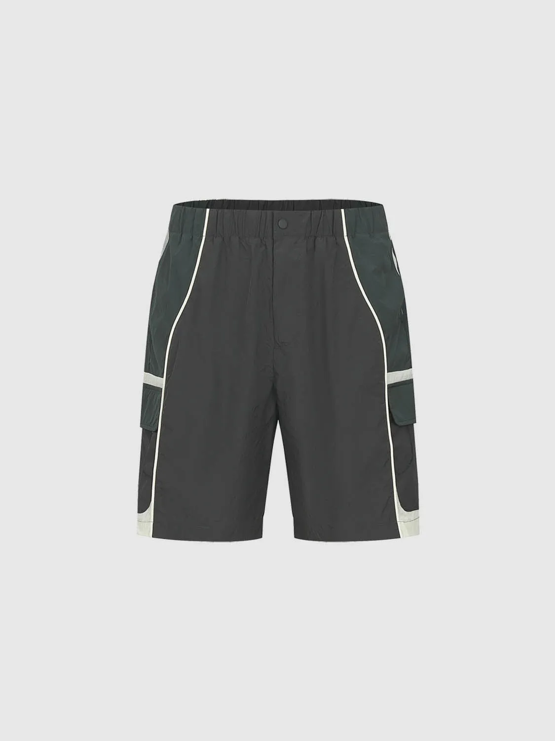 Loose Shorts sold by Urban Revivo