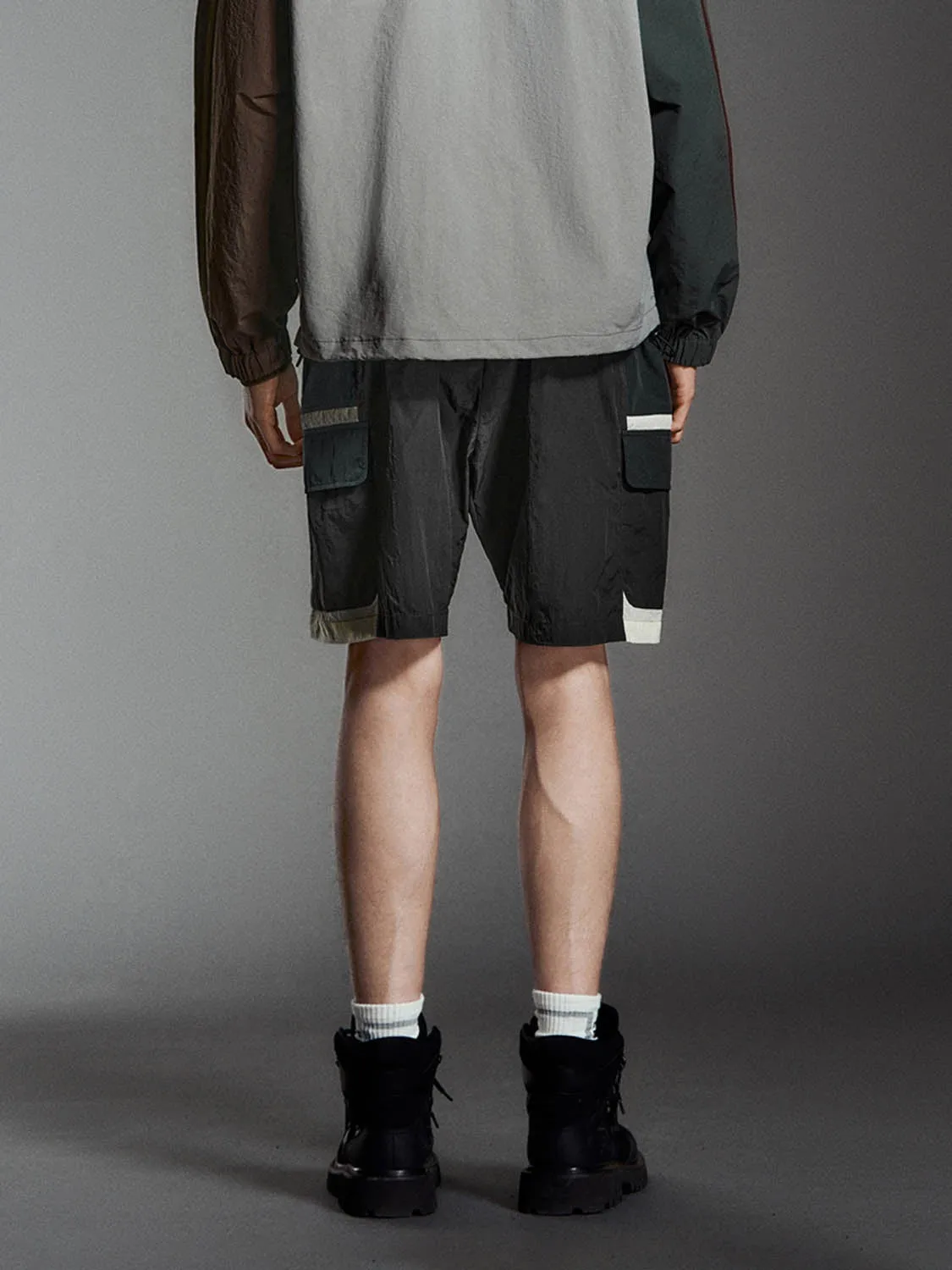 Loose Shorts sold by Urban Revivo product image thumbnail 3