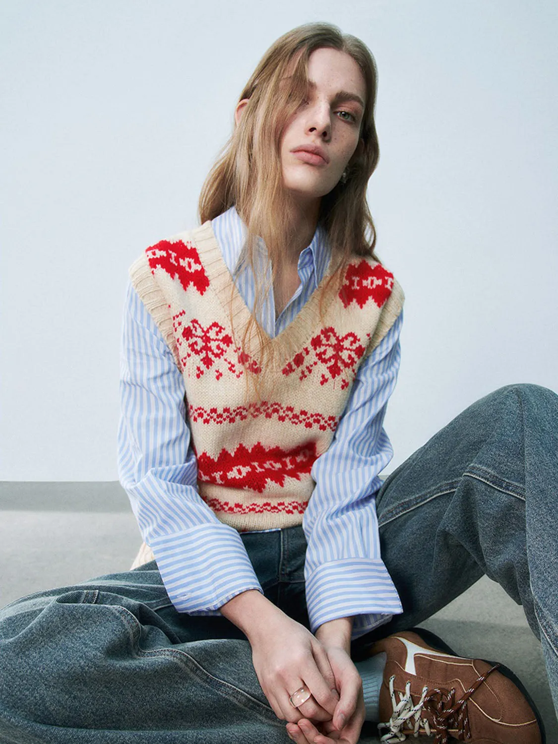 Knitted Sweater Vests sold by Urban Revivo product image thumbnail 4