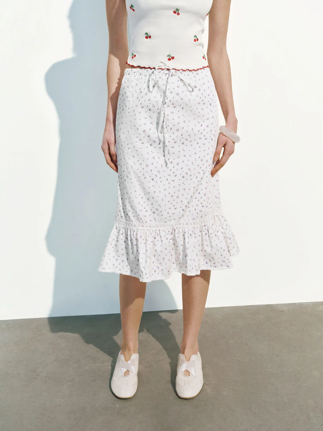 Floral A-Line Skirts sold by Urban Revivo product image thumbnail 2